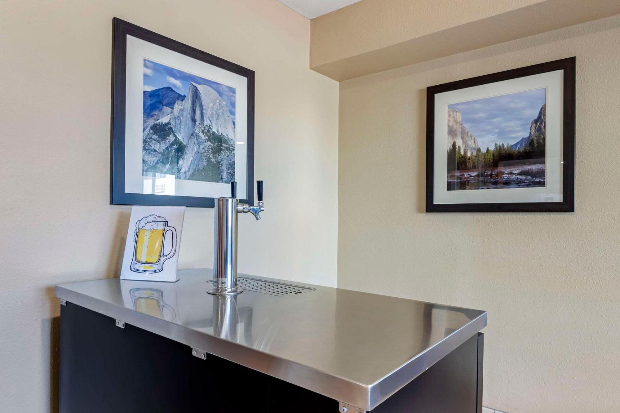 Comfort Inn & Suites Rocklin - Roseville Luaran gambar