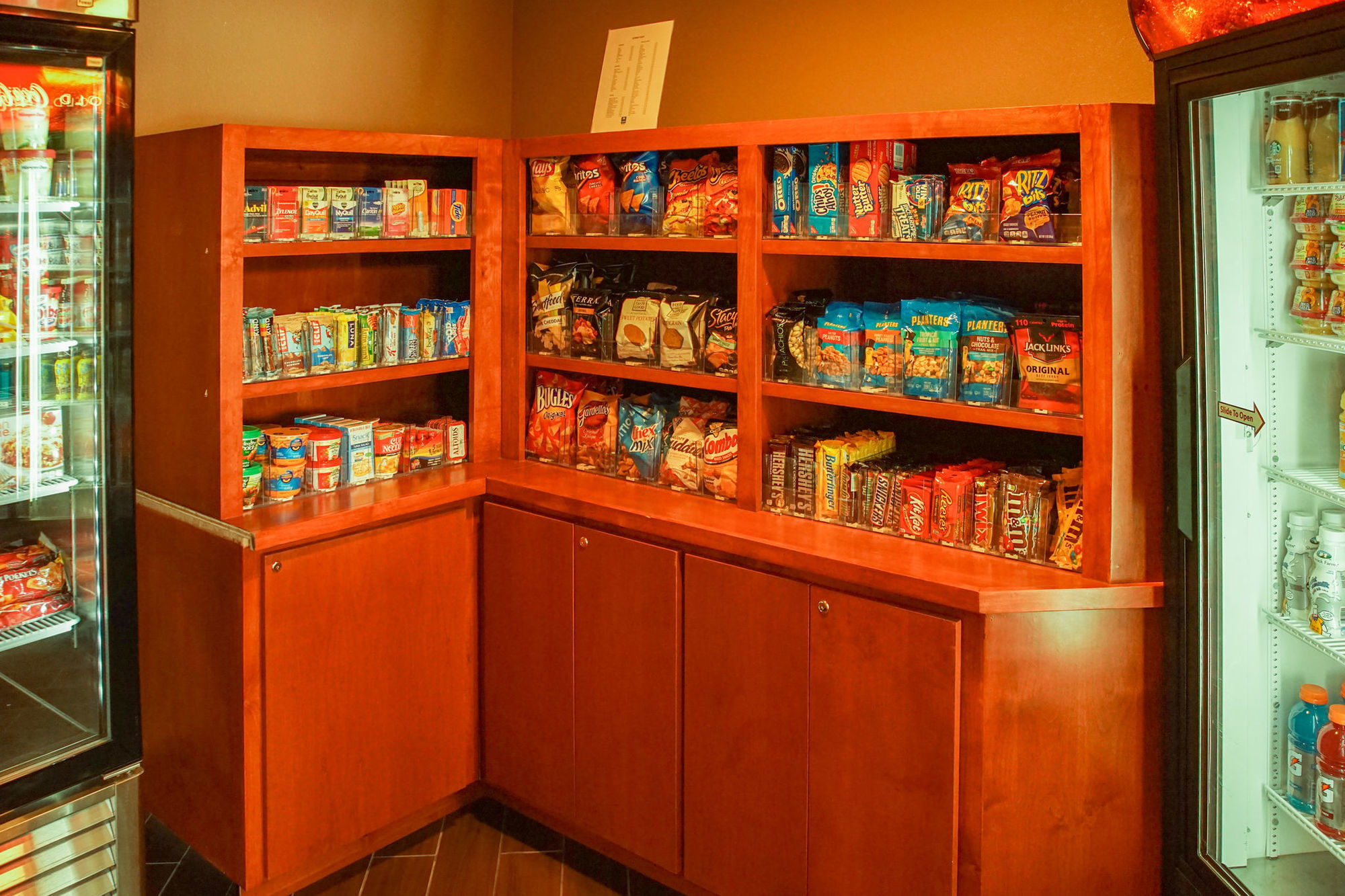 Comfort Inn & Suites Rocklin - Roseville Servis gambar